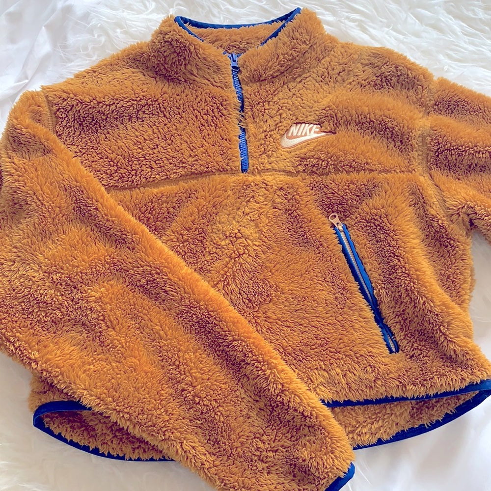 Nike Cropped Quarter Zip